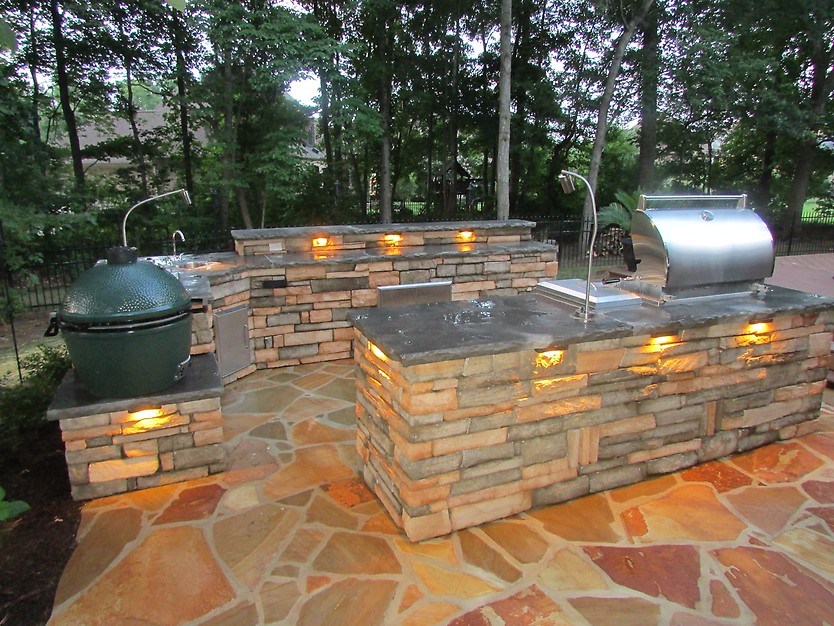7 Tips For Designing The Best Outdoor Kitchen