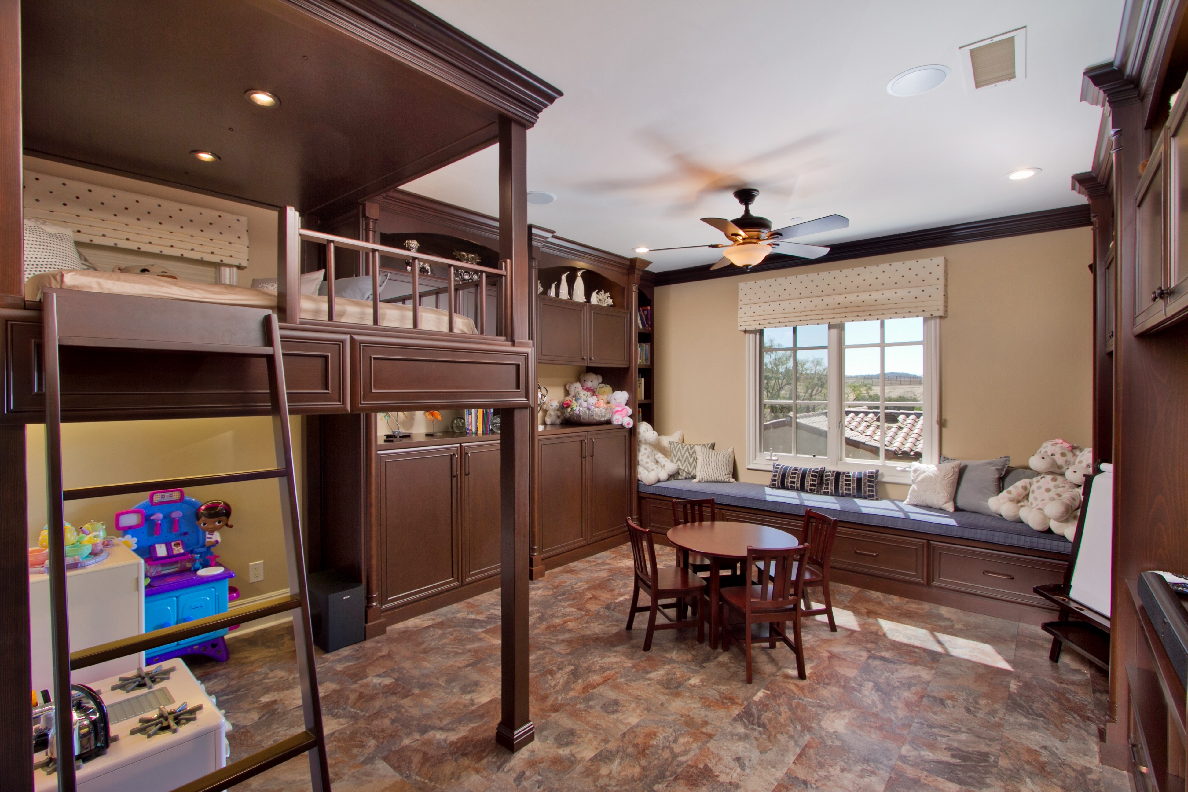 7 Ways to Do Bunk Beds the Whole Family Will Love Porch Advice