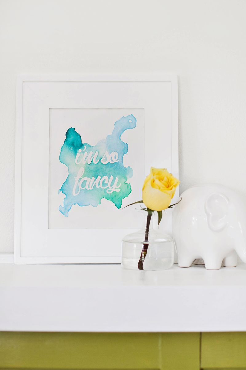 Laura Gummerman and Janae Hardy via A Beautiful Mess DIY watercolor phrase art