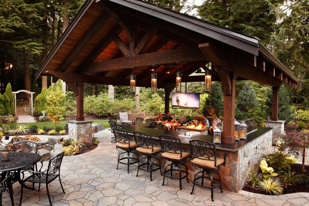 Alderwood Landscaping outdoor kitchen