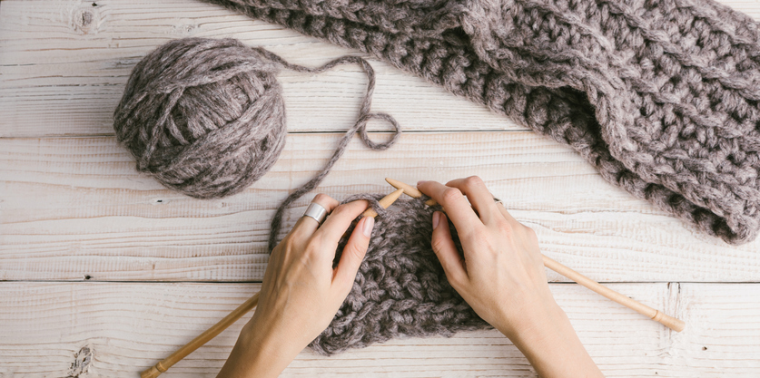 Beginner's Guide to Choosing the Right Knitting Yarn and Needles