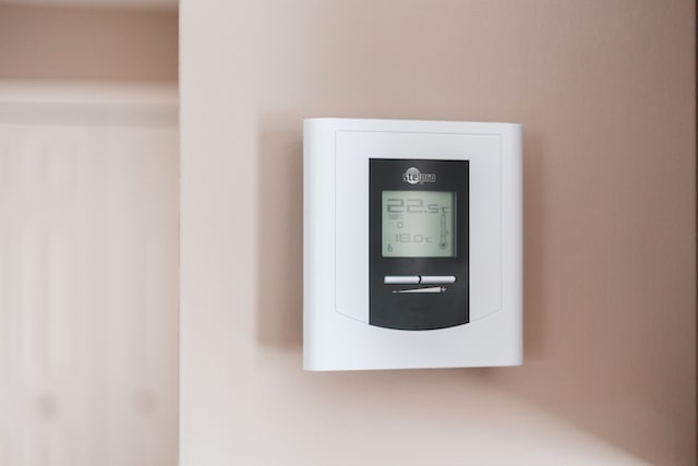 thermostat insulation