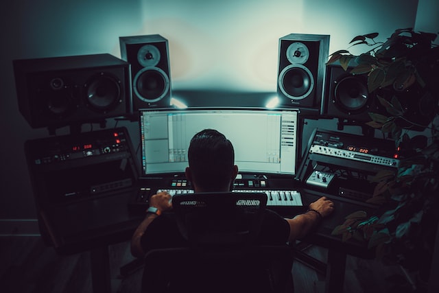 Can you REALLY make great sounding music in a home studio? 