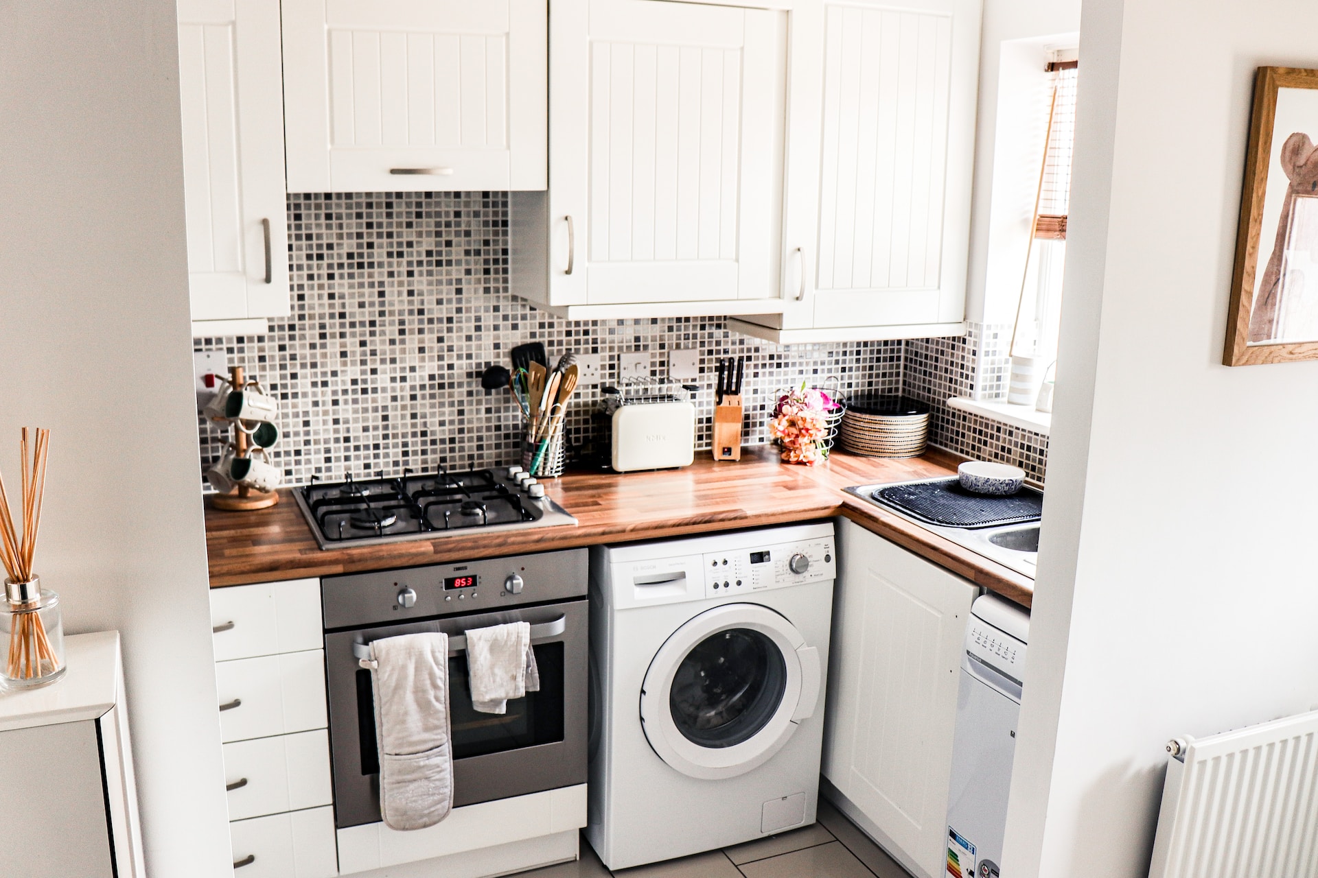 Maximizing Your Small Apartment Kitchen: Functional Countertop Appliances