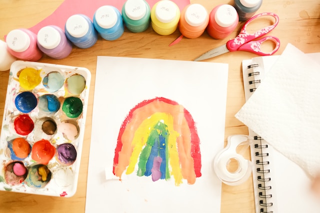 drawing of a watercolor rainbow