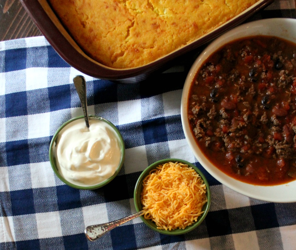 best-chili-and-cornbread-recipe-youll-ever-eat