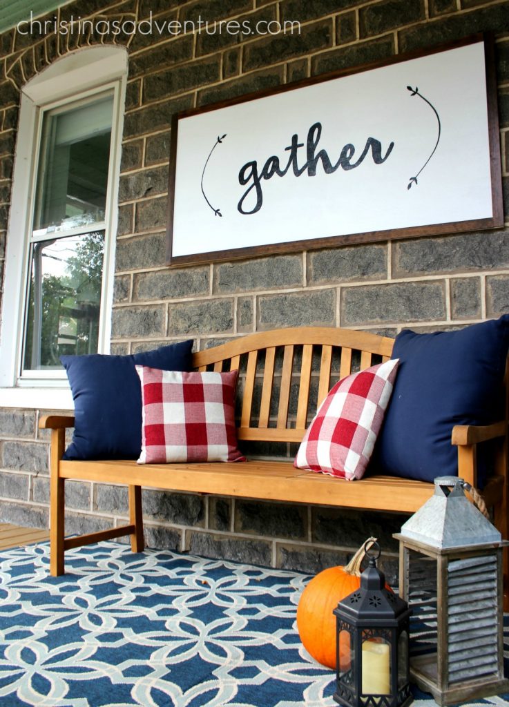 welcoming-fall-front-porch-bench